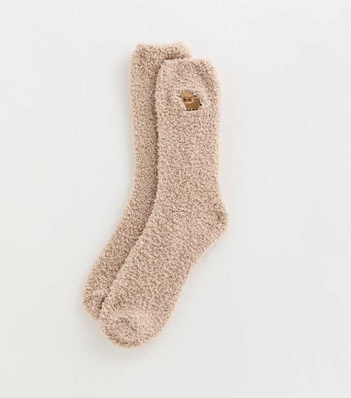 Oatmeal Fluffy Embroidered Cow Ankle Socks
