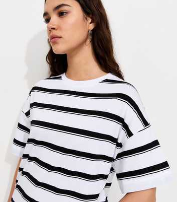 White Cotton Striped Oversized Boxy Fit T-Shirt