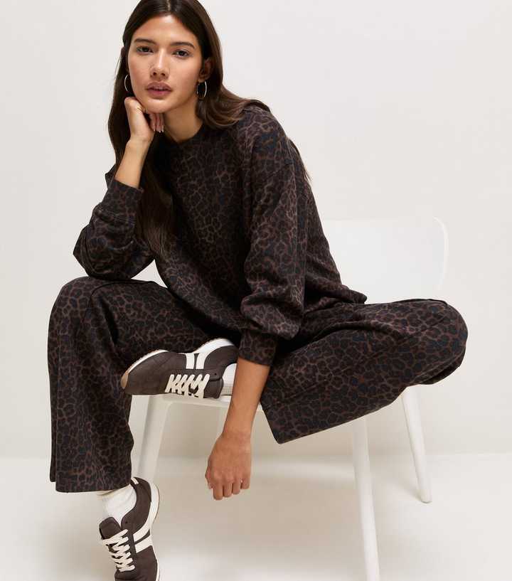 Premium Brown Leopard Print Sweatshirt