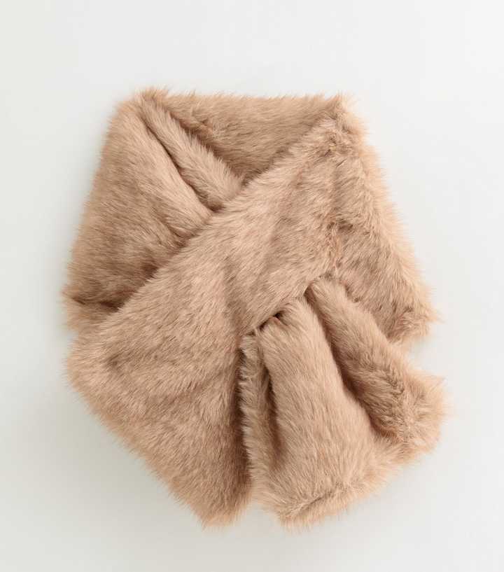 Cream Oversized Faux Fur Scarf