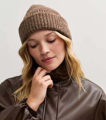 Mink Twist Yarn Ribbed Knit Beanie