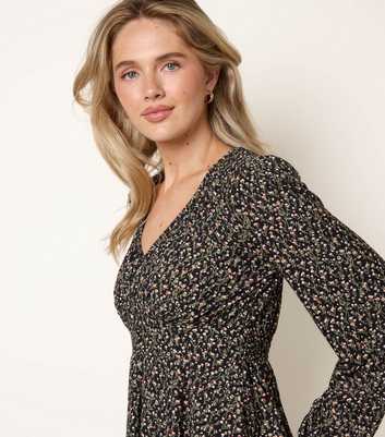 Blue Vanilla Black V-Neck Floral Print Button Front Peplum Top