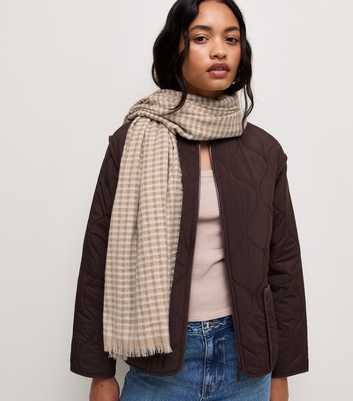 Cream Dogtooth Pattern Knitted Scarf