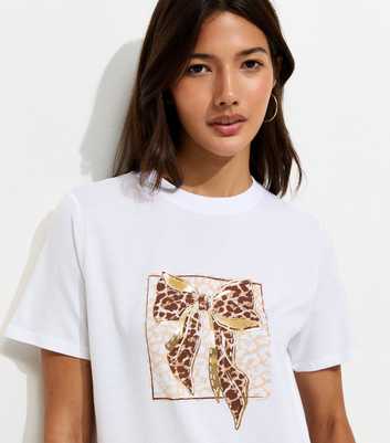 White Cotton Leopard Print Bow Relaxed T-Shirt