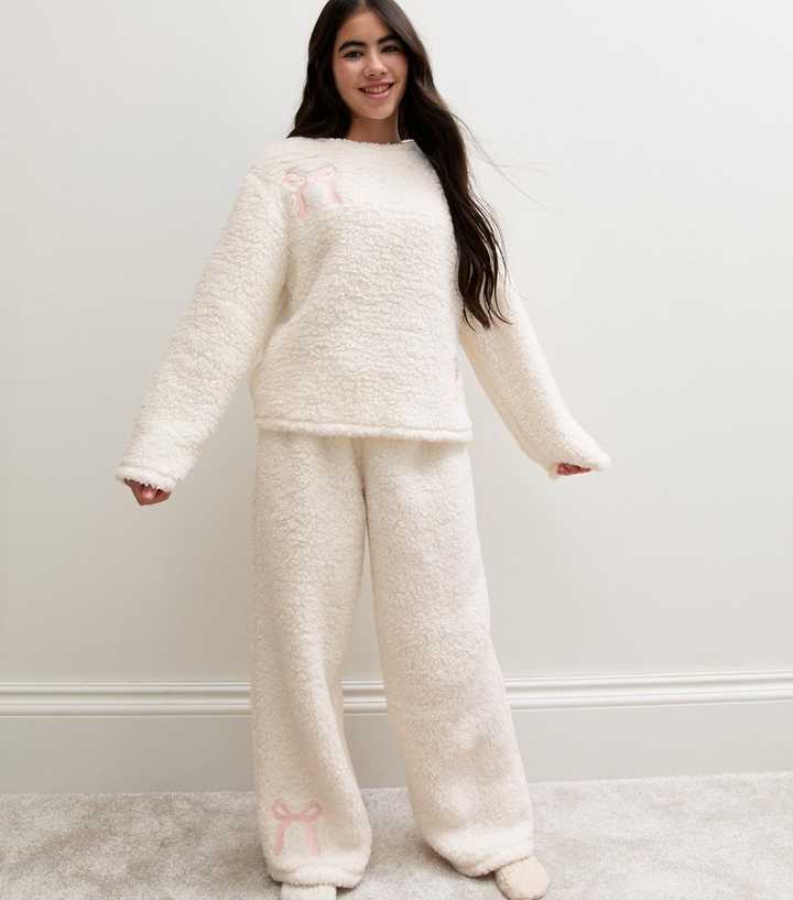 Girls White Borg Bow Top and Trousers Pyjama Set