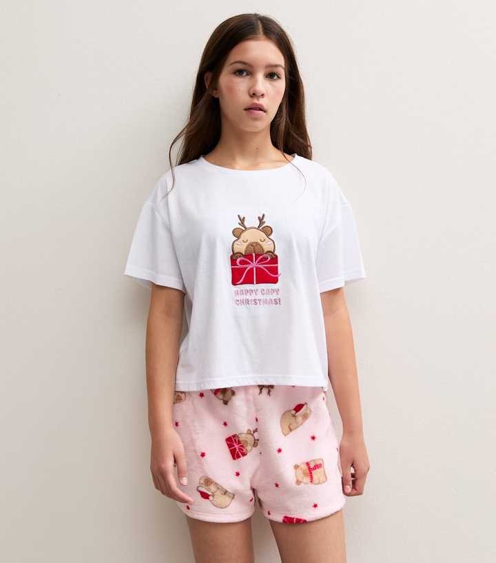 Girls White Capybara Christmas T-Shirt and Shorts Pyjama Set