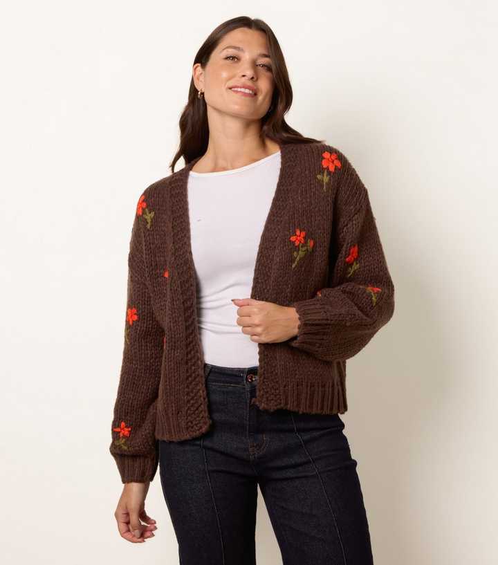 Blue Vanilla Dark Brown Flower Embroidered Chunky Knit Cardigan