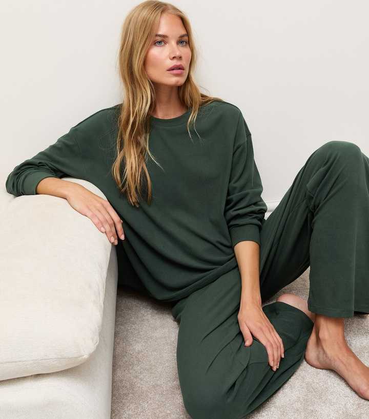 Dark Green Relaxed Sweatshirt