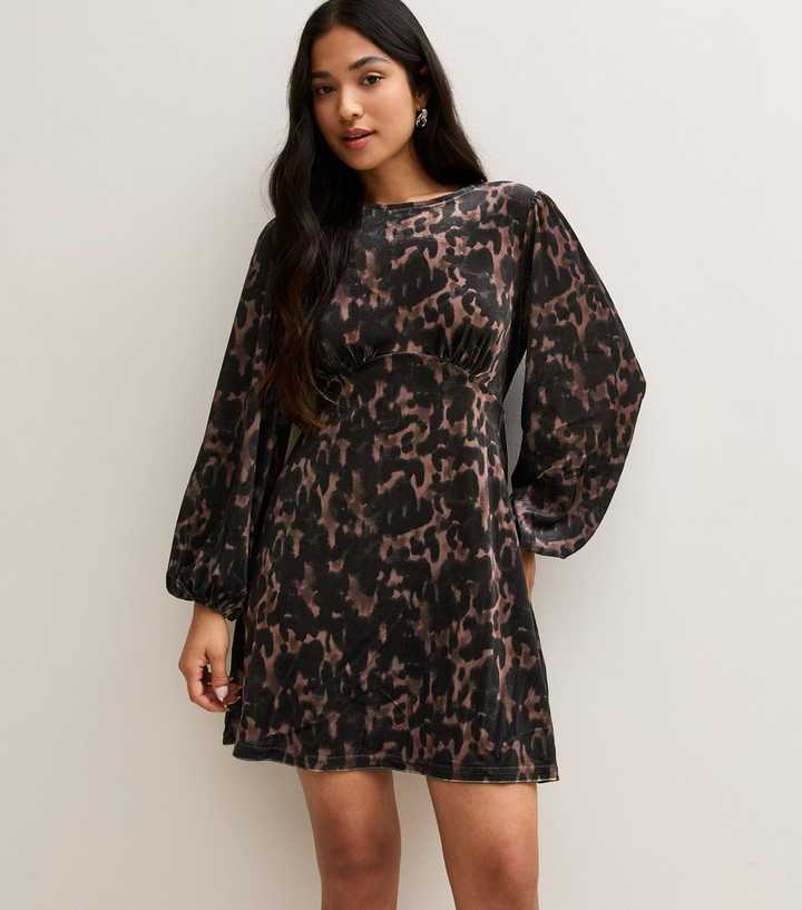 Petite Brown Velvet Flocked Animal Print Long Sleeve Mini Dress