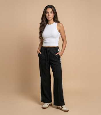 Urban Bliss Black Side Stripe Straight Joggers