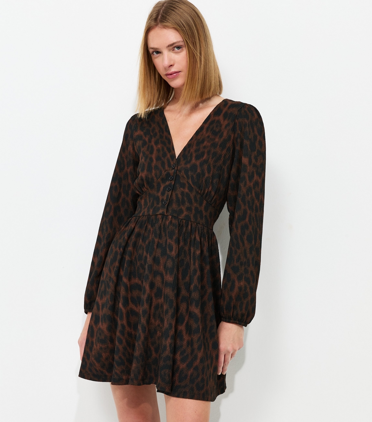 Women's Brown Long Sleeve Leopard Print Crinkle Texture V-Neck Button Mini Dress New Look