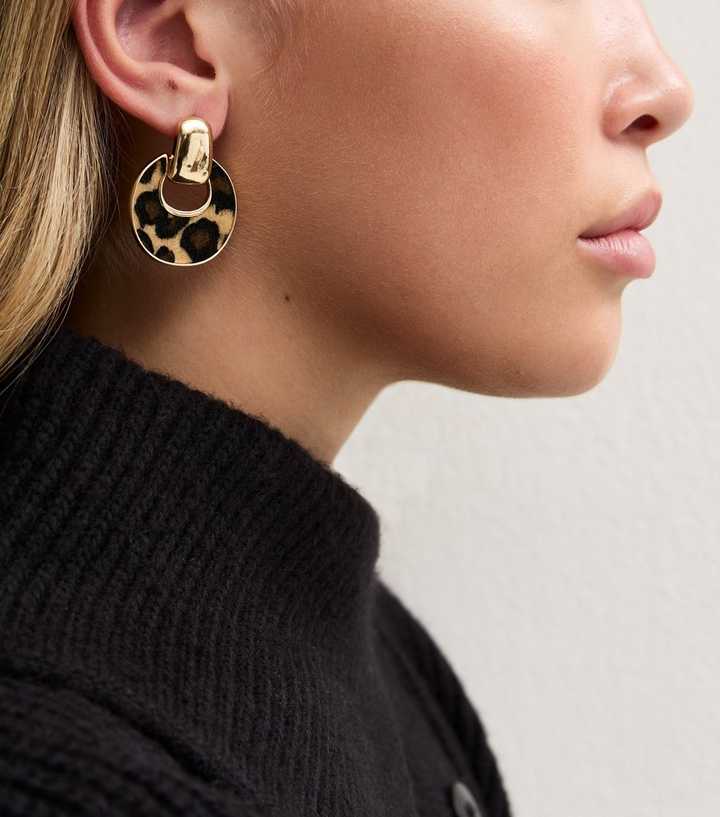 Gold Tone Leopard Print Circle Stud Drop Earrings
