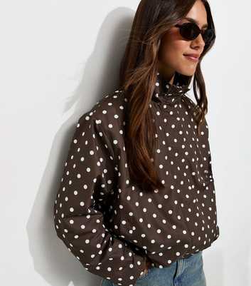 Petite Brown Polka Dot Bubble Hem Zip Front Jacket