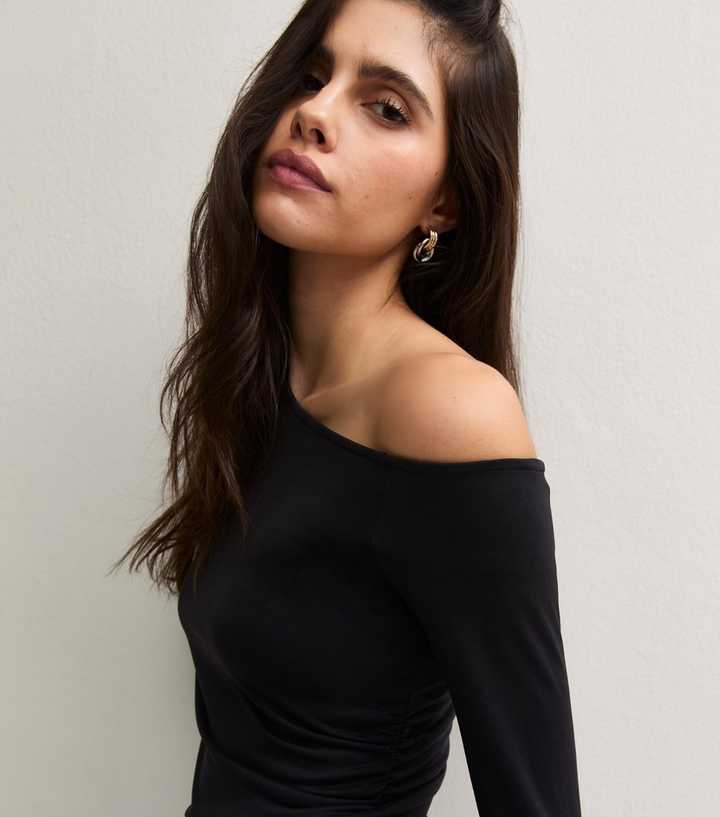Black Ruched Off the Shoulder Long Sleeve Top
