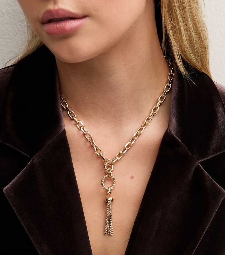 Gold Tone Chain Link Tassel Pendant Necklace