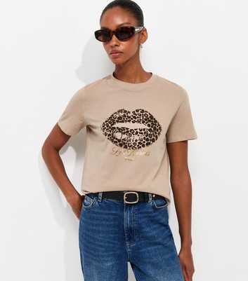 Mink Cotton Foil Leopard Print Lips Relaxed T-Shirt