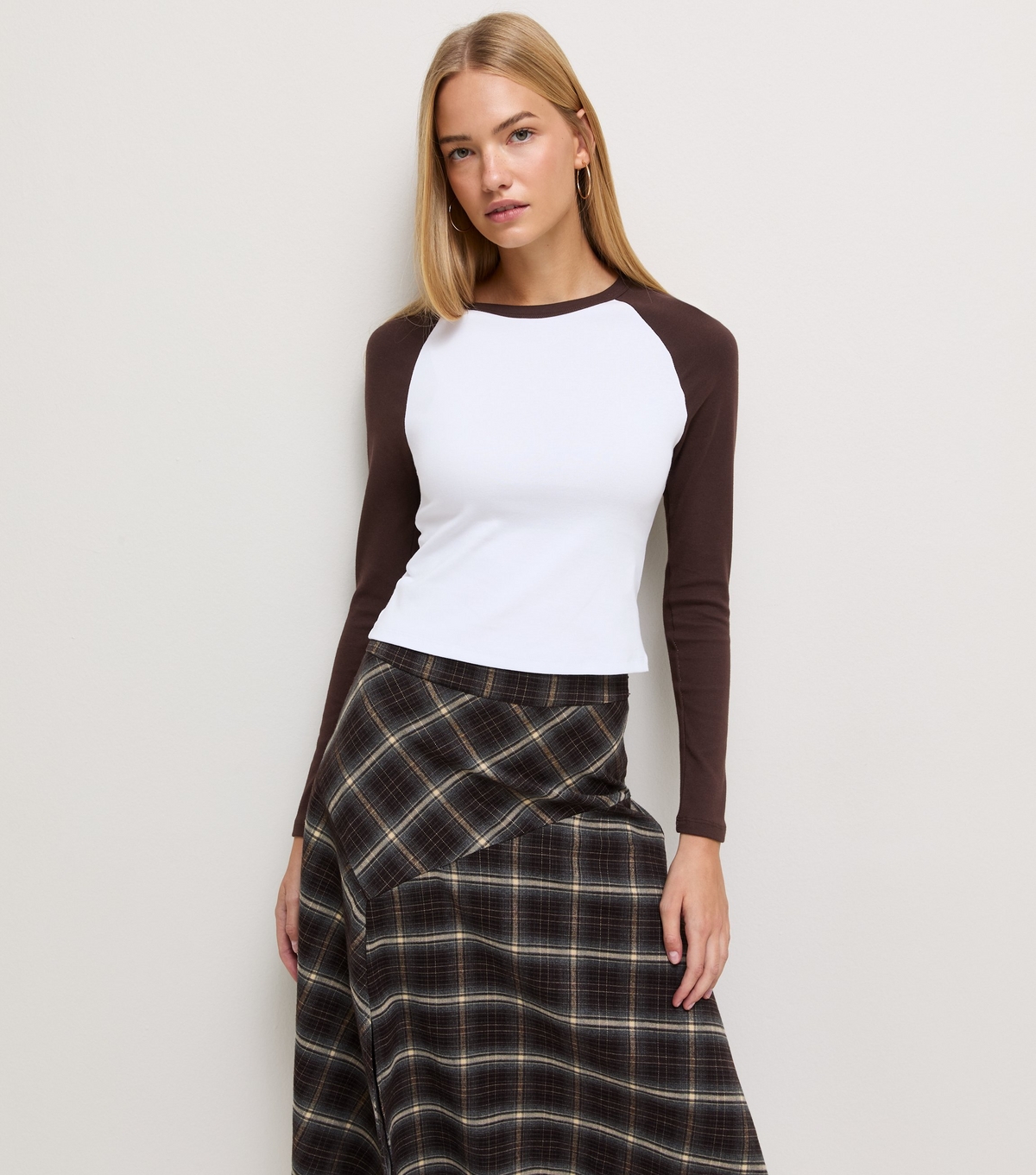 Women's Brown Cotton Rich Raglan Sleeve Slim Baby Tee New Look