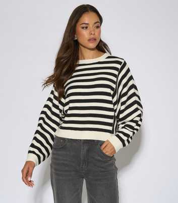 Gini London White and Black Striped Long Sleeve Jumper