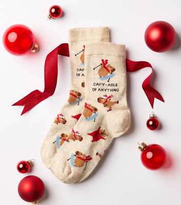 Oatmeal Skiing Capybara Pattern Ankle Socks