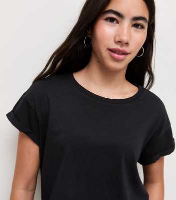 Girls Black Cotton Roll Sleeve T-Shirt
