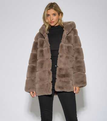 Gini London Brown Faux Fur Horizontal Cut Hooded Jacket