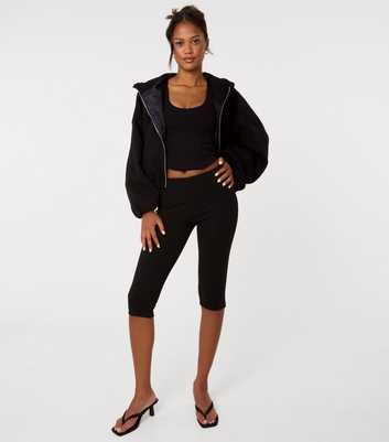 Pink Vanilla Black Cropped Capri Trousers