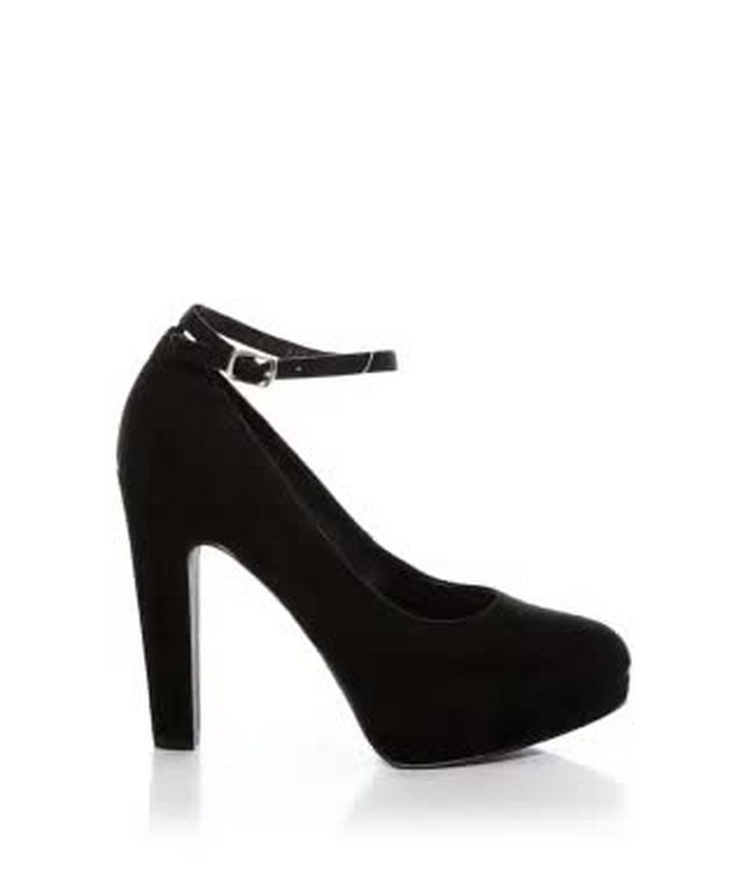 Round toe heels clearance black